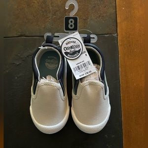 OshKosh Bgosh Toddler size 8 slides, Brand New with tags